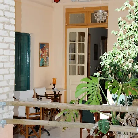 Avra Hotel